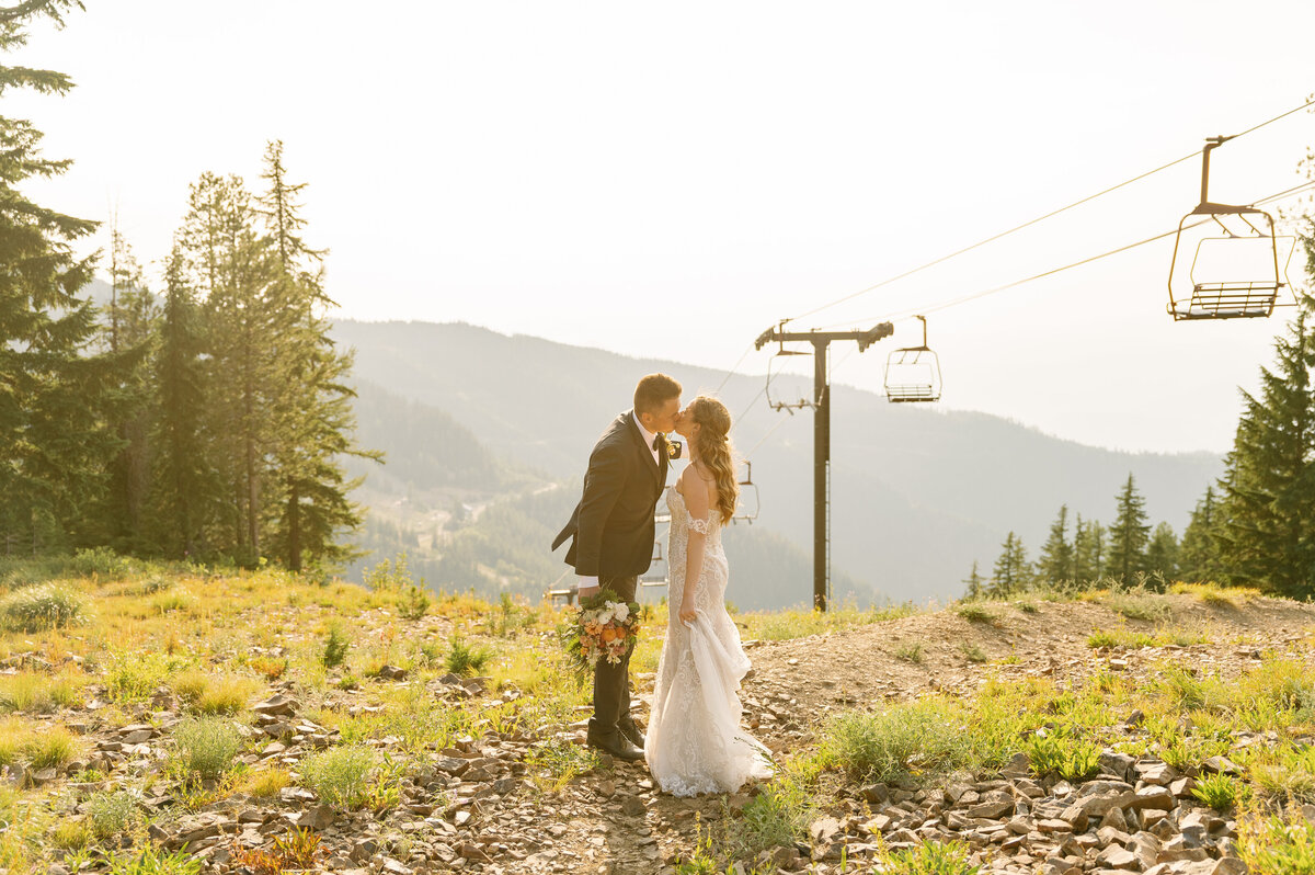 silver_mountain_ski_resort_idaho_wedding_photographer_01