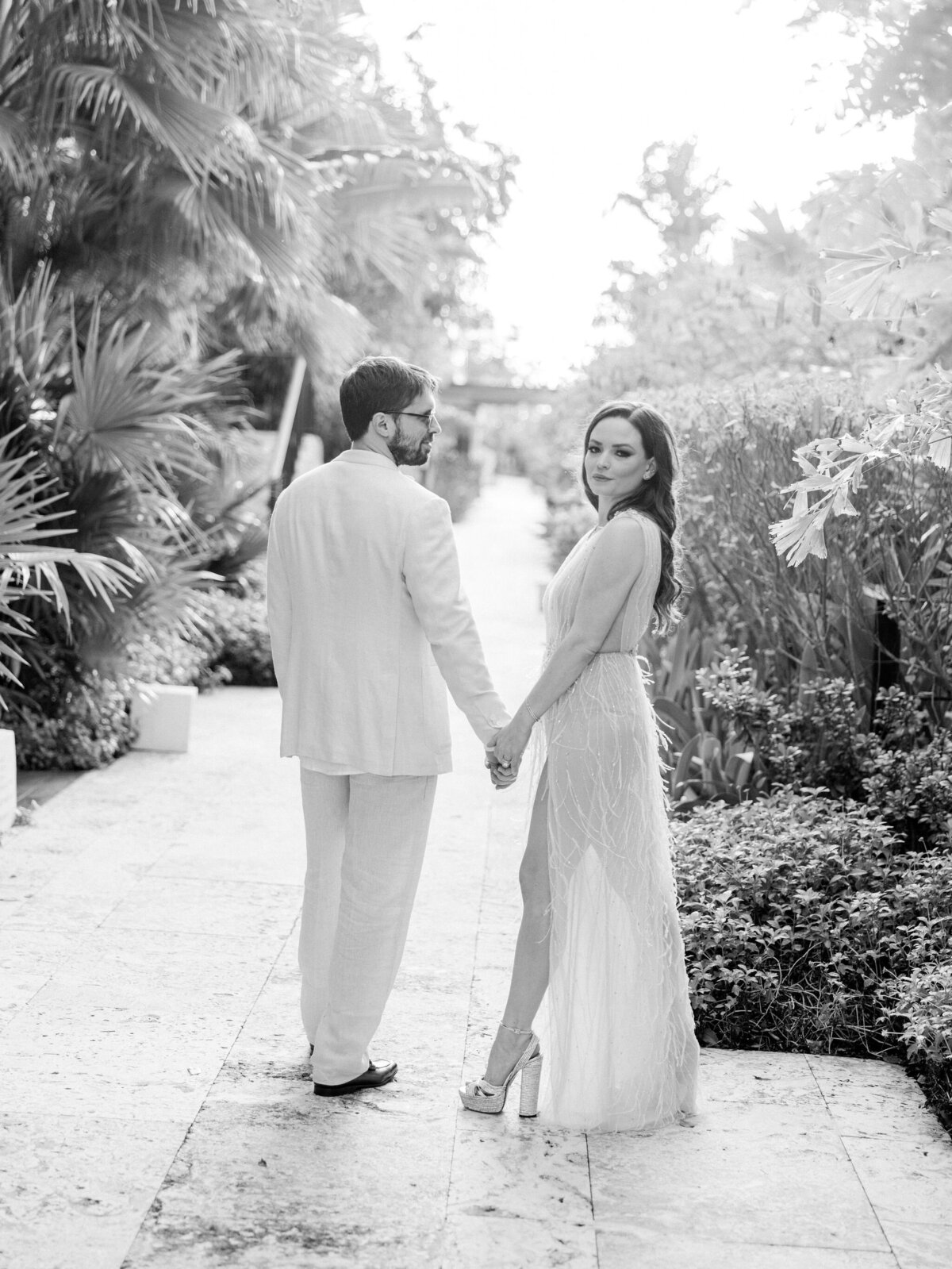 015-larissa-cleveland-mexico-etereo-auberge-wedding-cabo-