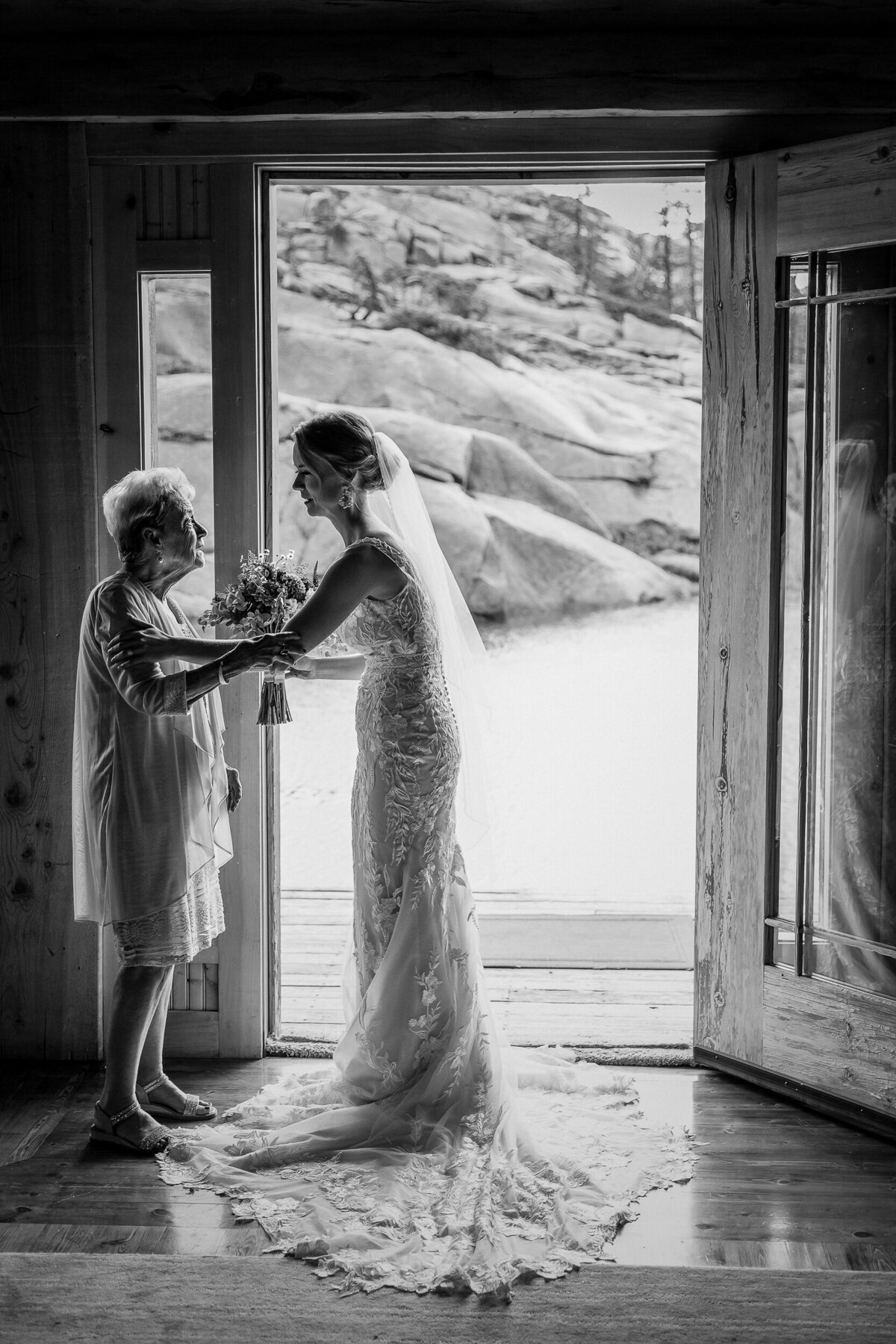 Hideout-Tahoe-Wedding11