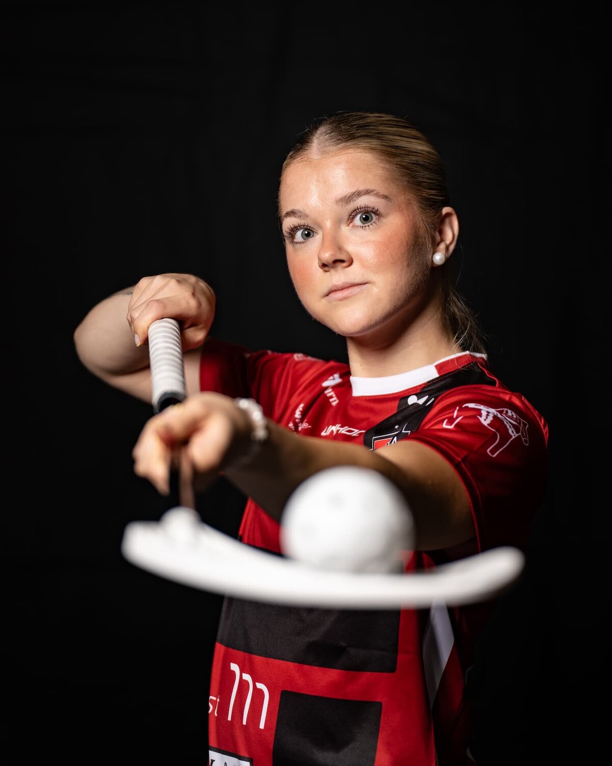 Spelarporträtt-fotograf-innebandy