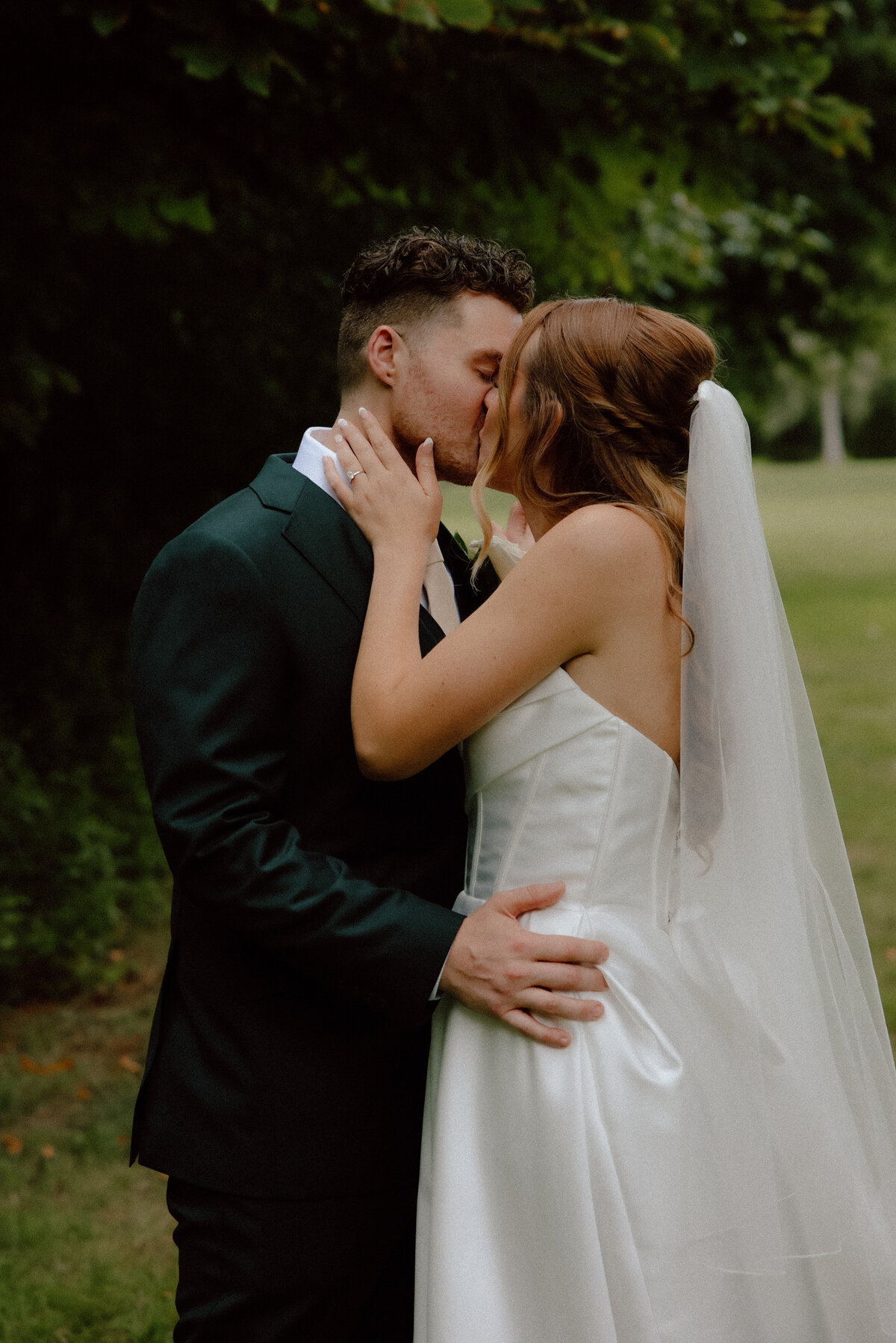 gabby-mike-buffalo-wedding-day-10