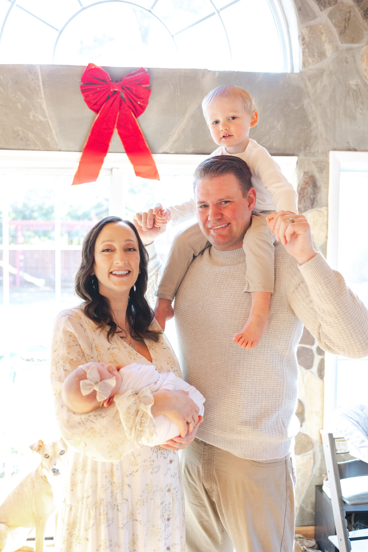 family-of-4-newborn-photos-virginia-beach