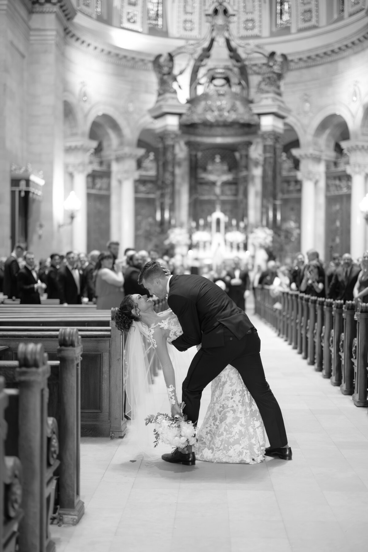 St.-Paul-Cathedral-wedding-M&G-Will-DeGraw-Clever-Disarray-52