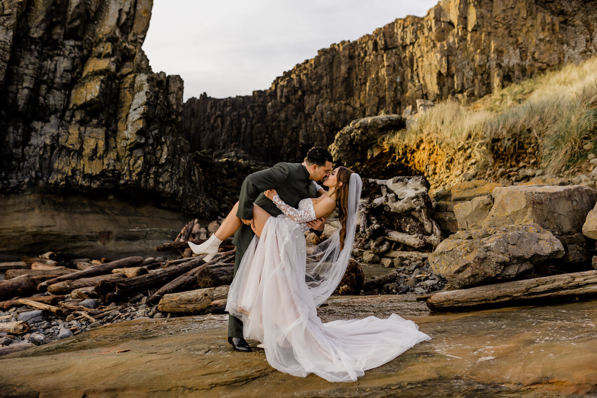 seal rock oregon elopement-2