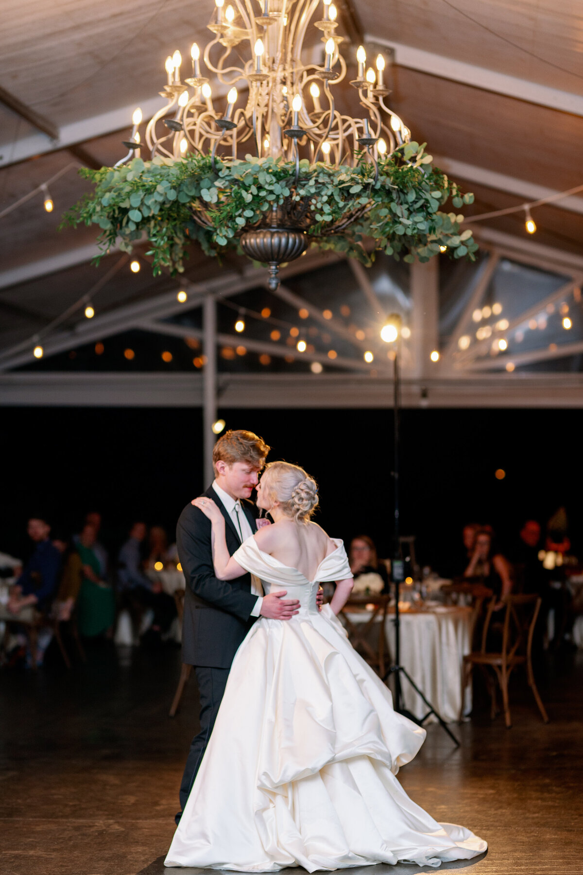 Hannah & Harrison - Dara's Garden - East Tennessee Wedding Photographer - Alaina René Photography-202