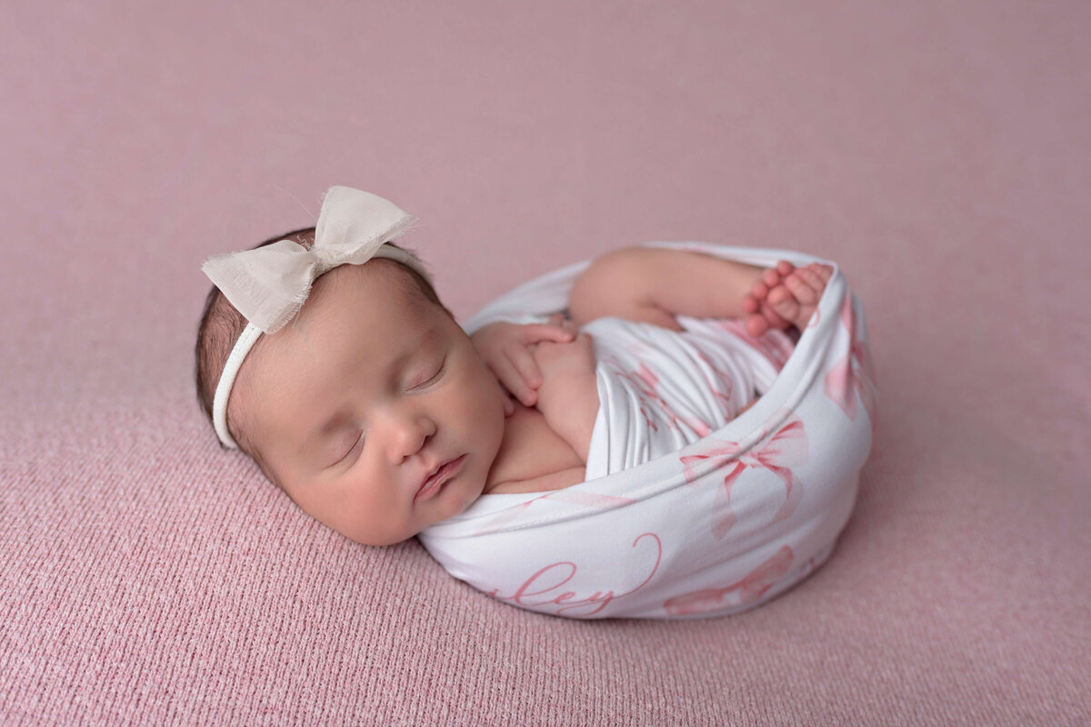 best Atlanta newborn photographer, Fayetteville GA newborn photography, Hampton GA newborn portraits, newborn photography packages