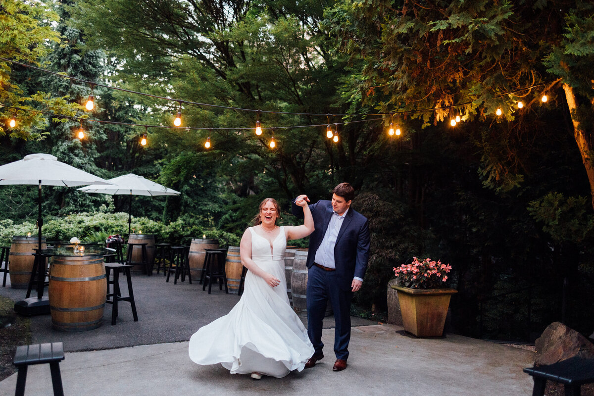 18Seattle-Wedding-photographer-associate-sydney-13