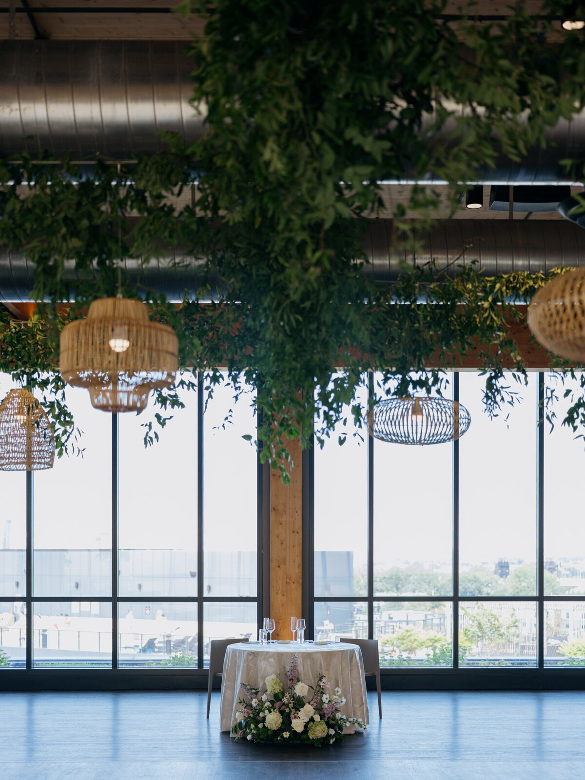 truss-event-venue-cleveland-wedding-16