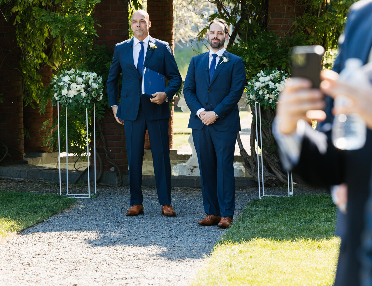 Turner Hill Ipswich Wedding Photographer: Capturing Your Special Day