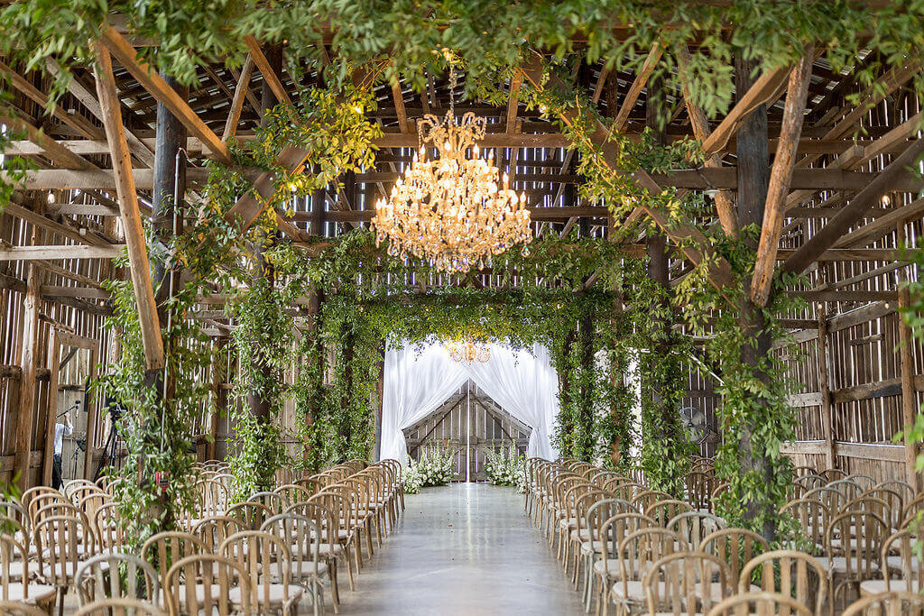107-elegant-barn-wedding-greenery-gold-modern-vintage-events
