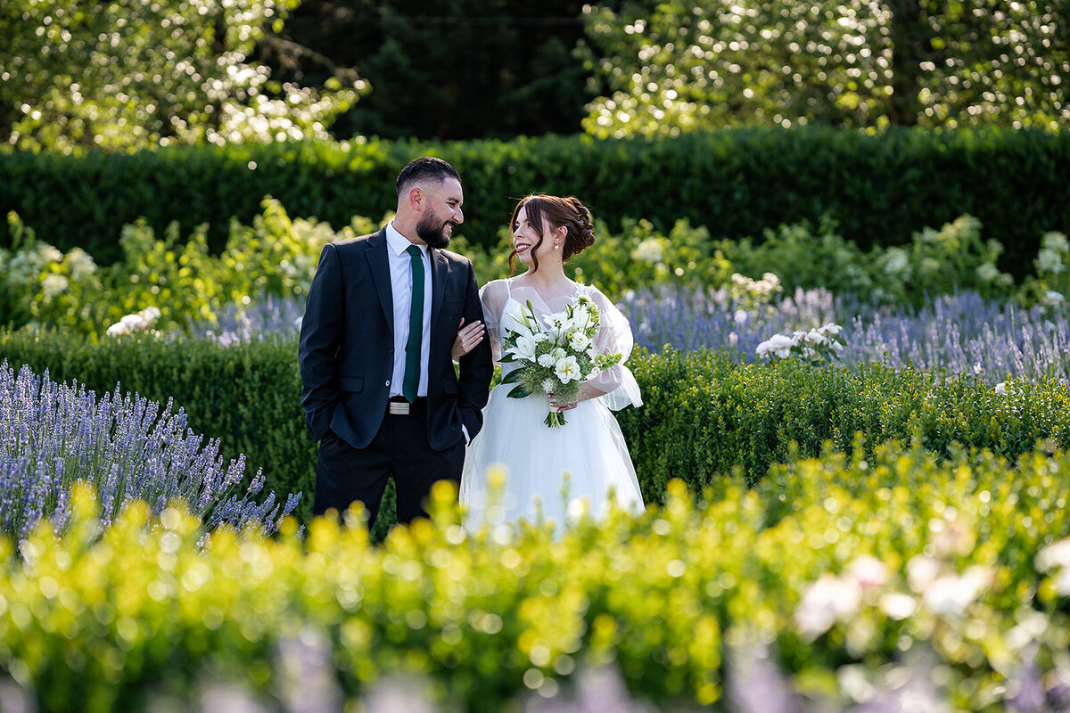 Monet Vineyard Washington Wedding photographer