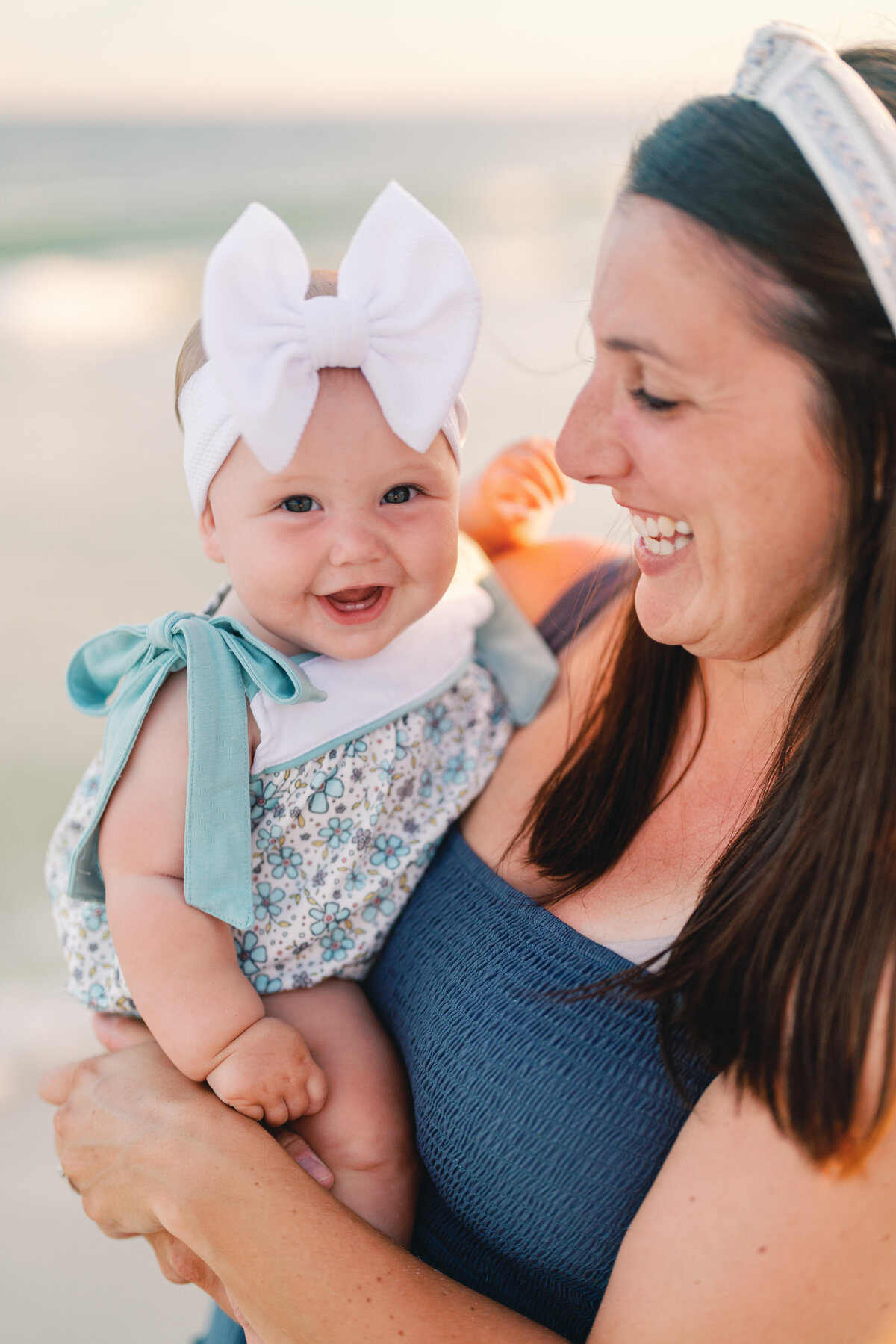 gulf shores family beach portraits-07366