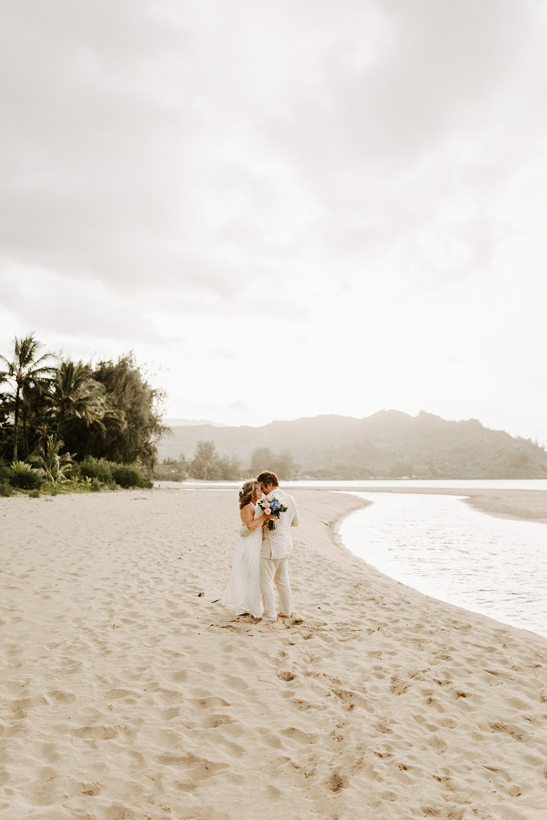 22.07.01_Renee and David_Kauai Elopement _0422_websize