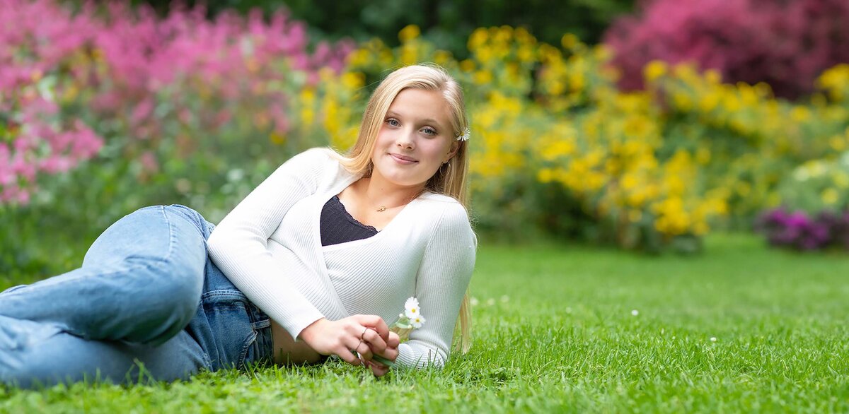 school girl in the garden photography service