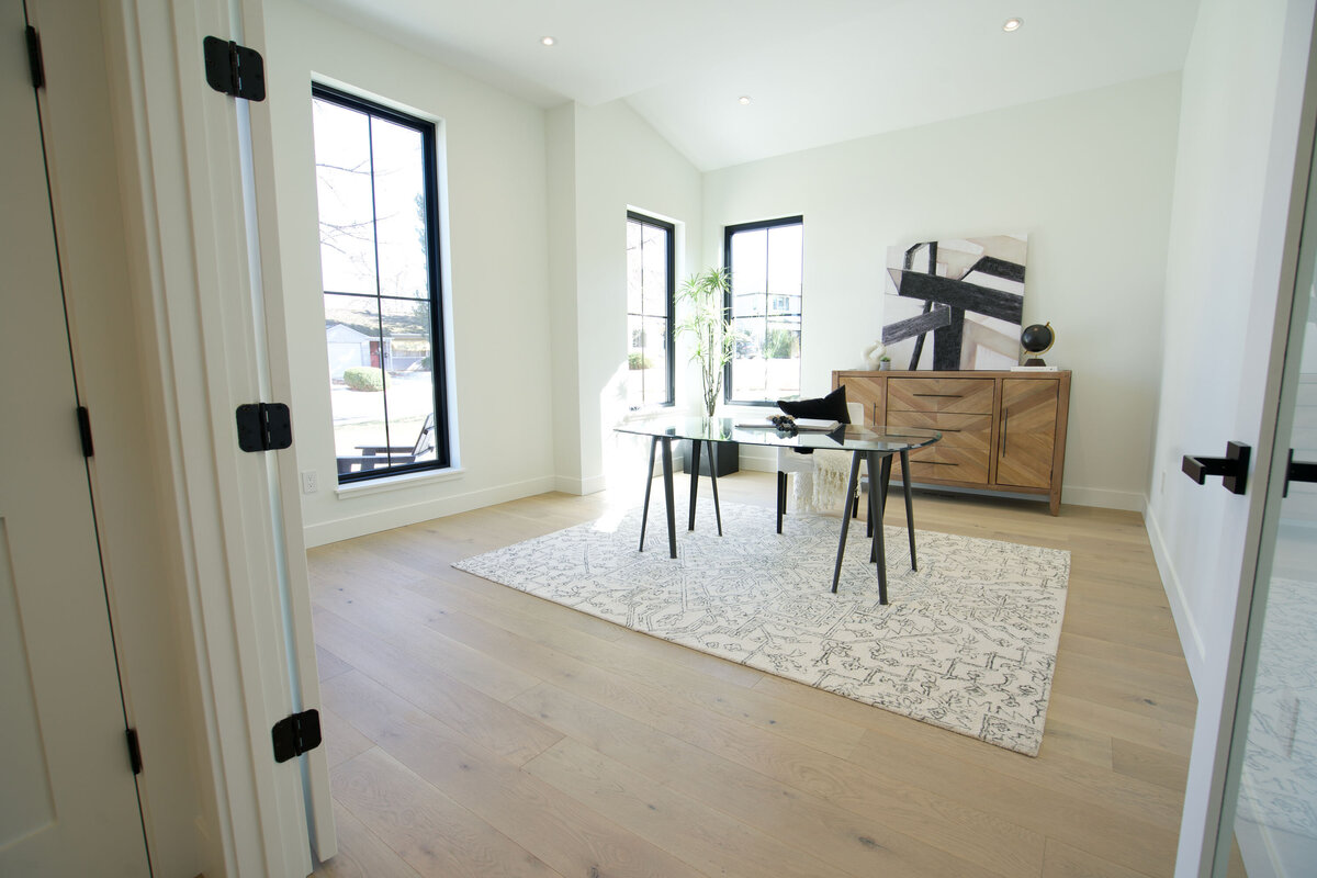 SOEN Hardwood Colorado Collection Room Scene3
