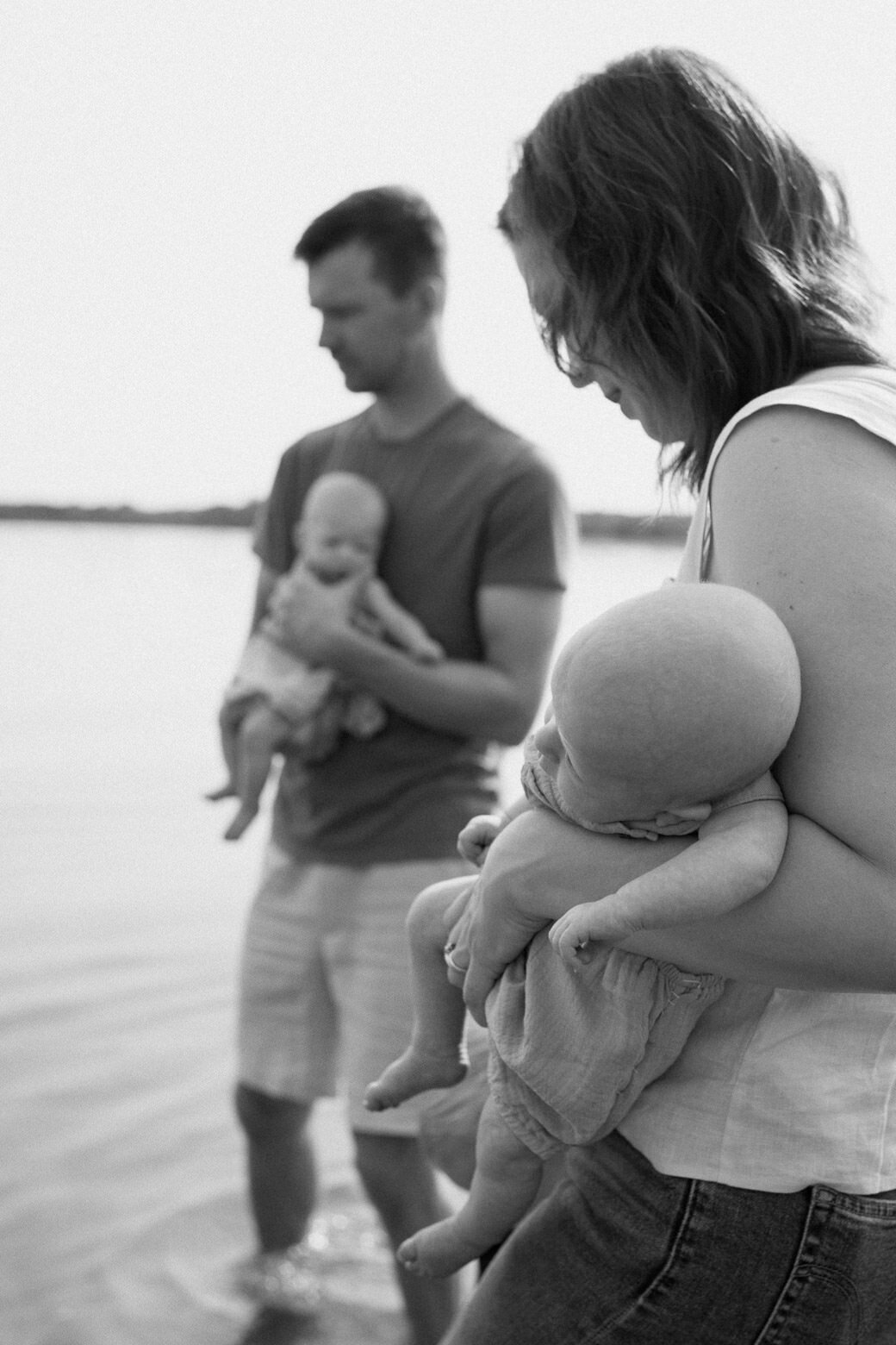 summer-newborn-family-lake-session-2