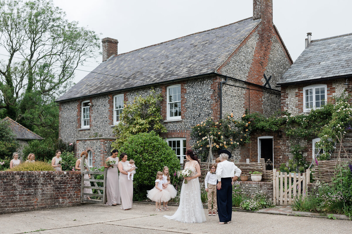 0139 country weddings at Upwaltham Barns in West Sussex