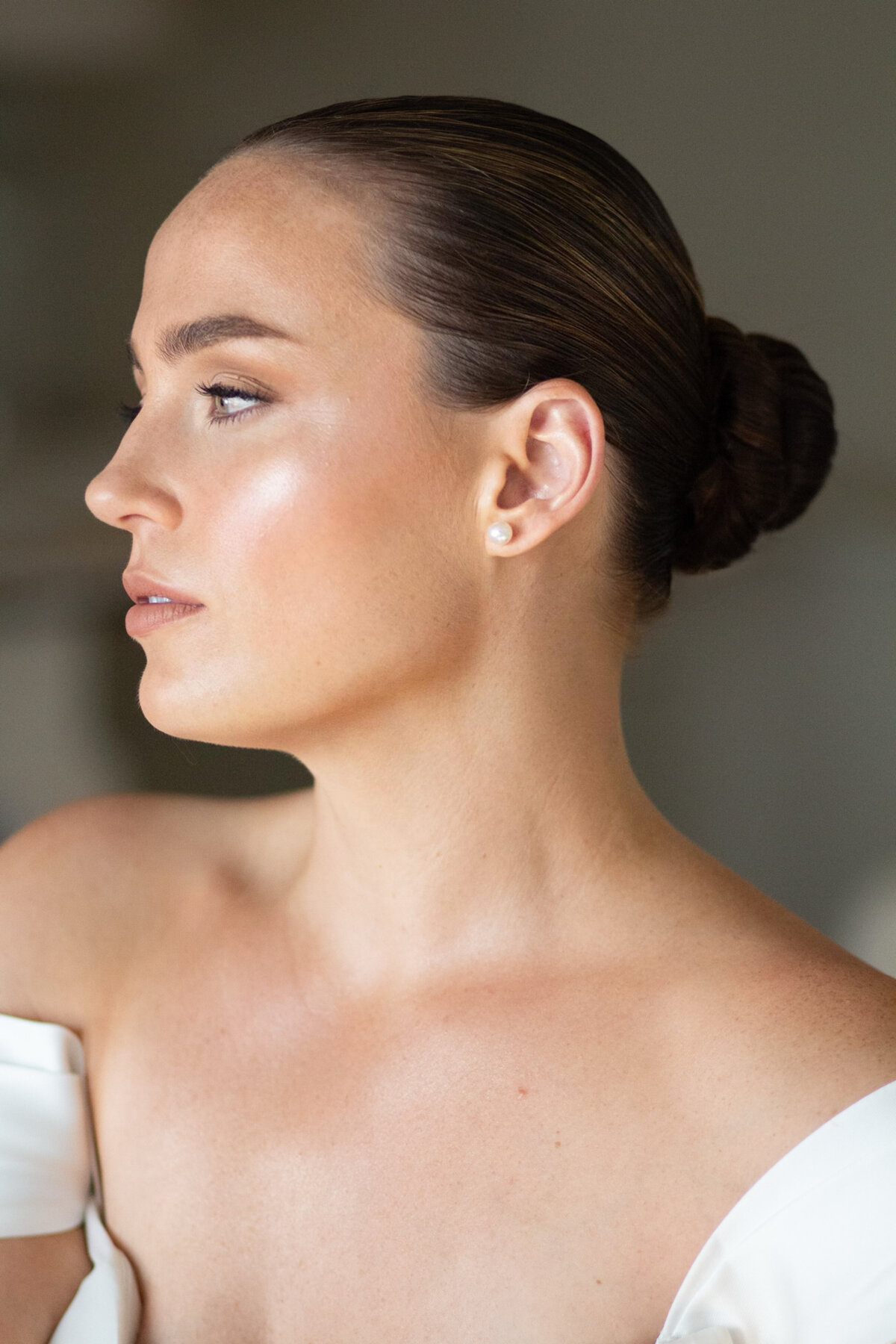 Charlotte Tilbury bridal makeup for a British bride