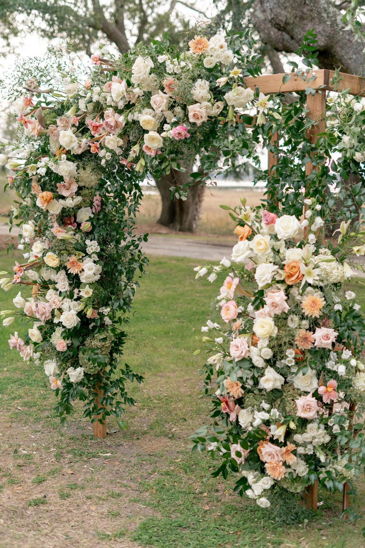 Carly-Lucas-Lowndes-Grove-Wedding-15