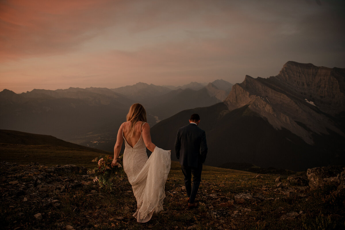 Alberta-hiking-elopement-5