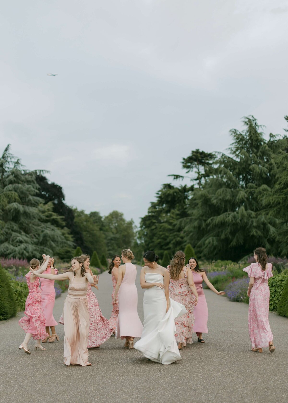 Anna-Vish-Wedding-Kew-Gardens-Chloe-Lowe-Photography-628