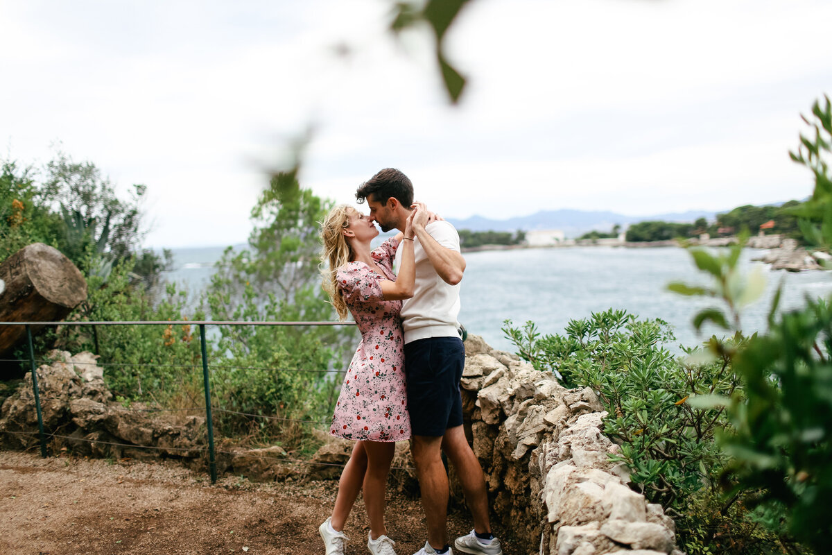 engagement-shoot-cap-d'antibes-french-riviera-leslie-choucard-photography-21