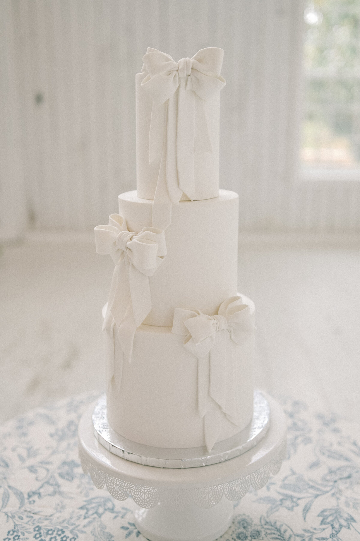 The White Sparrow | Rae De Lain | Posh & Prim-4643