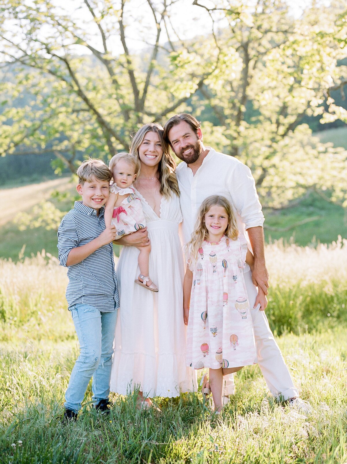 spring-outdoor-lifestyle-family-photos-charlottesville-va-amy-nicole-photography-0044