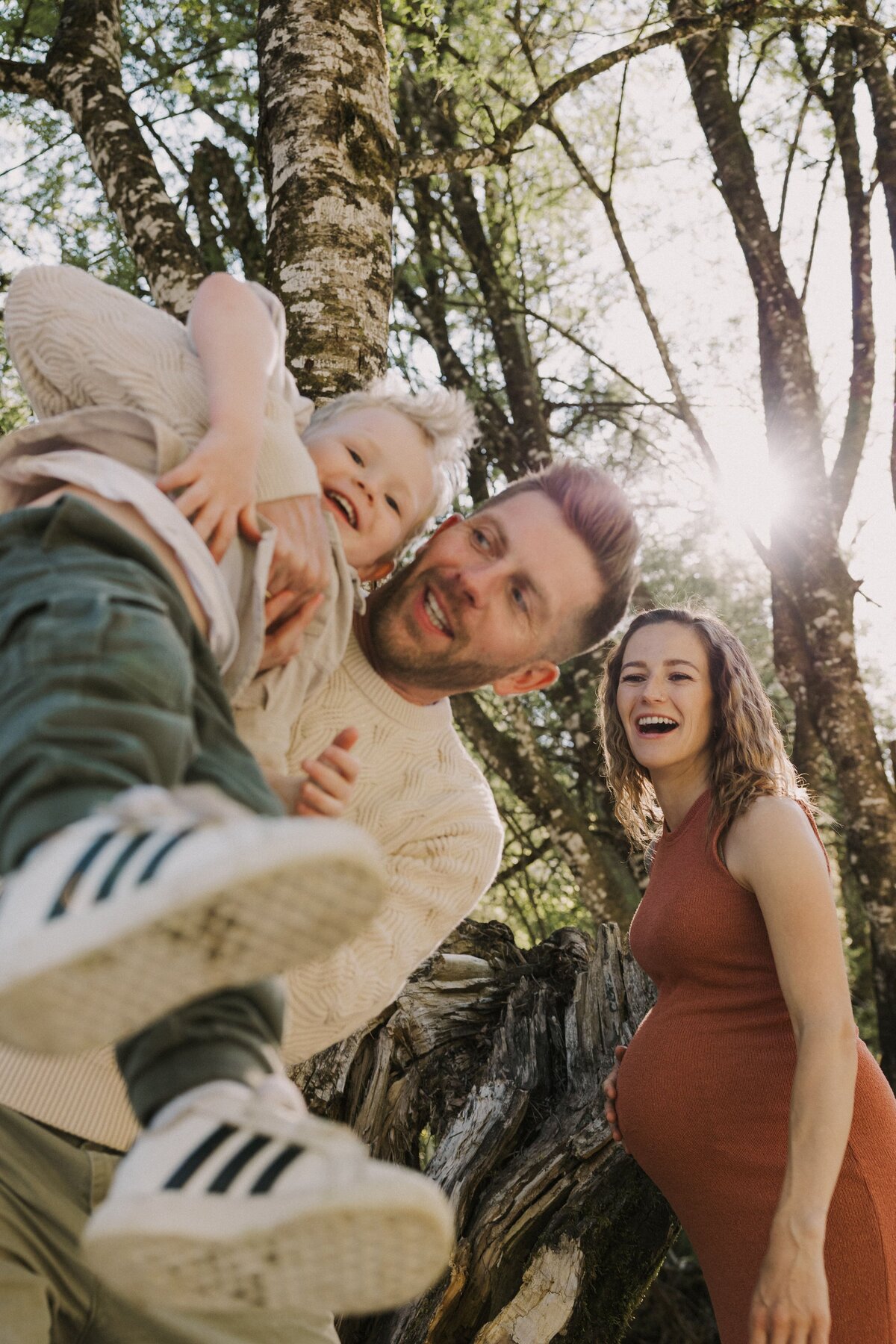 Babybauch Fotoshooting Salzburg Stadt Familienshooting 
