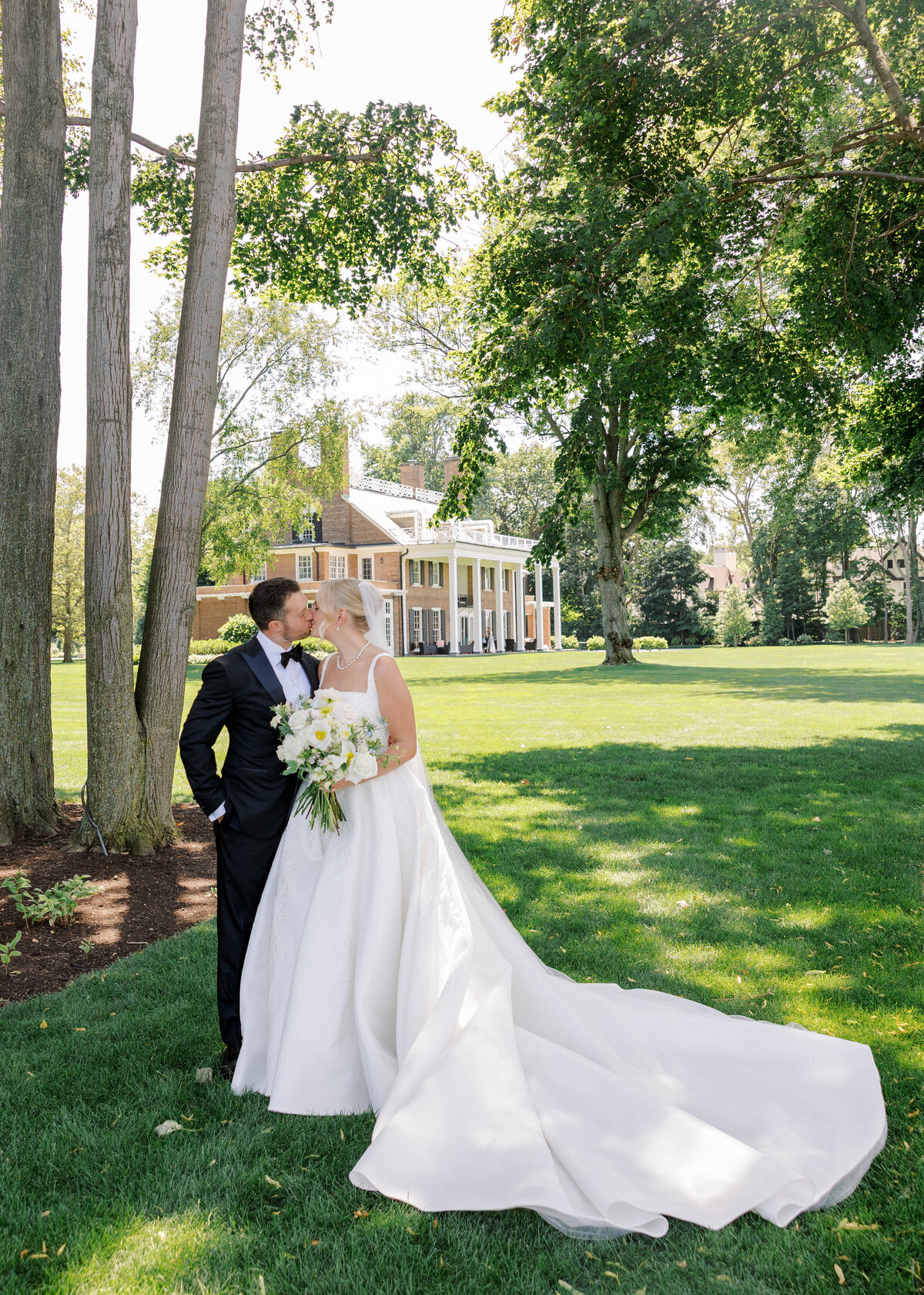 Amanda&TJShorebyClubWedding-1433