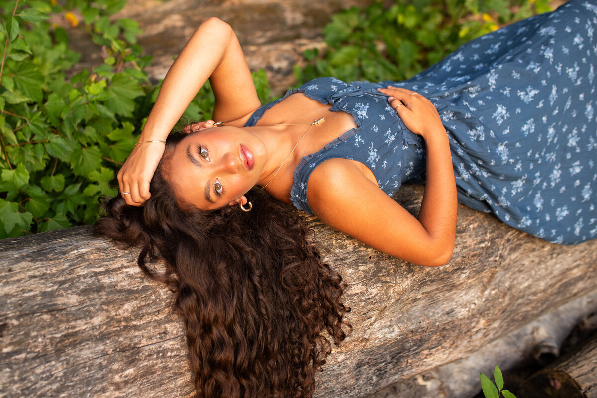 Brighton-michigan-senior-portrait-photographer-anadalai-photography