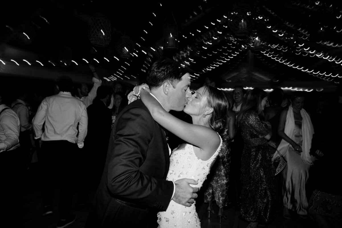 kontakosta-winery-long-island-wedding-photographer-69