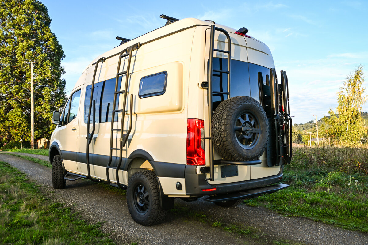 TheToyBox_BenchmarkVehicles_Kelly2023-10