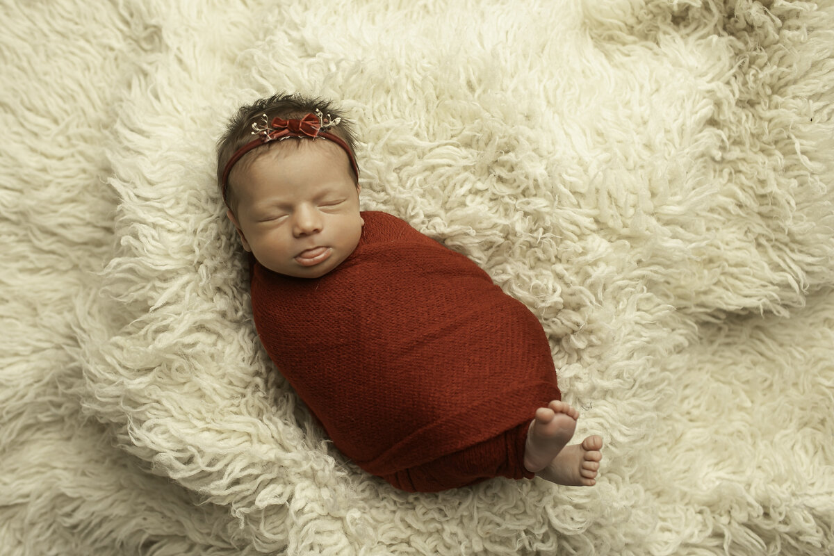 DFW-newborn-photographer-chunky-monkey-37