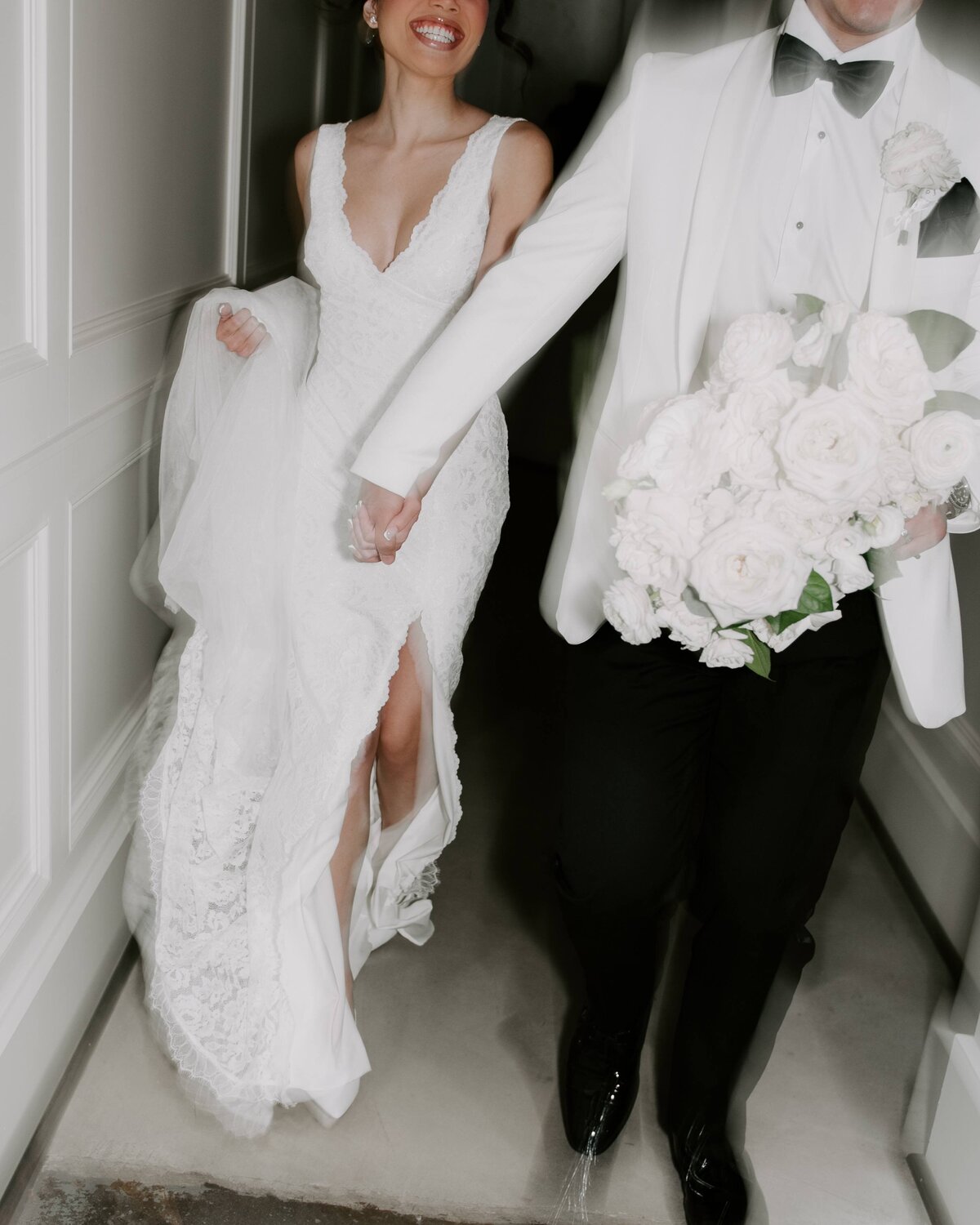 Vietnamese timeless white sage wedding6