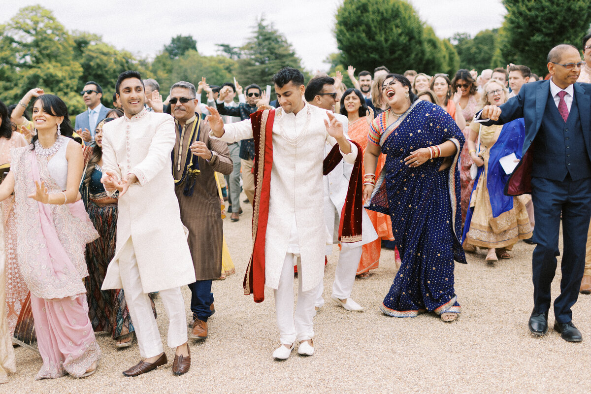 Hedsor-House-Indian-Wedding-Photographer-5