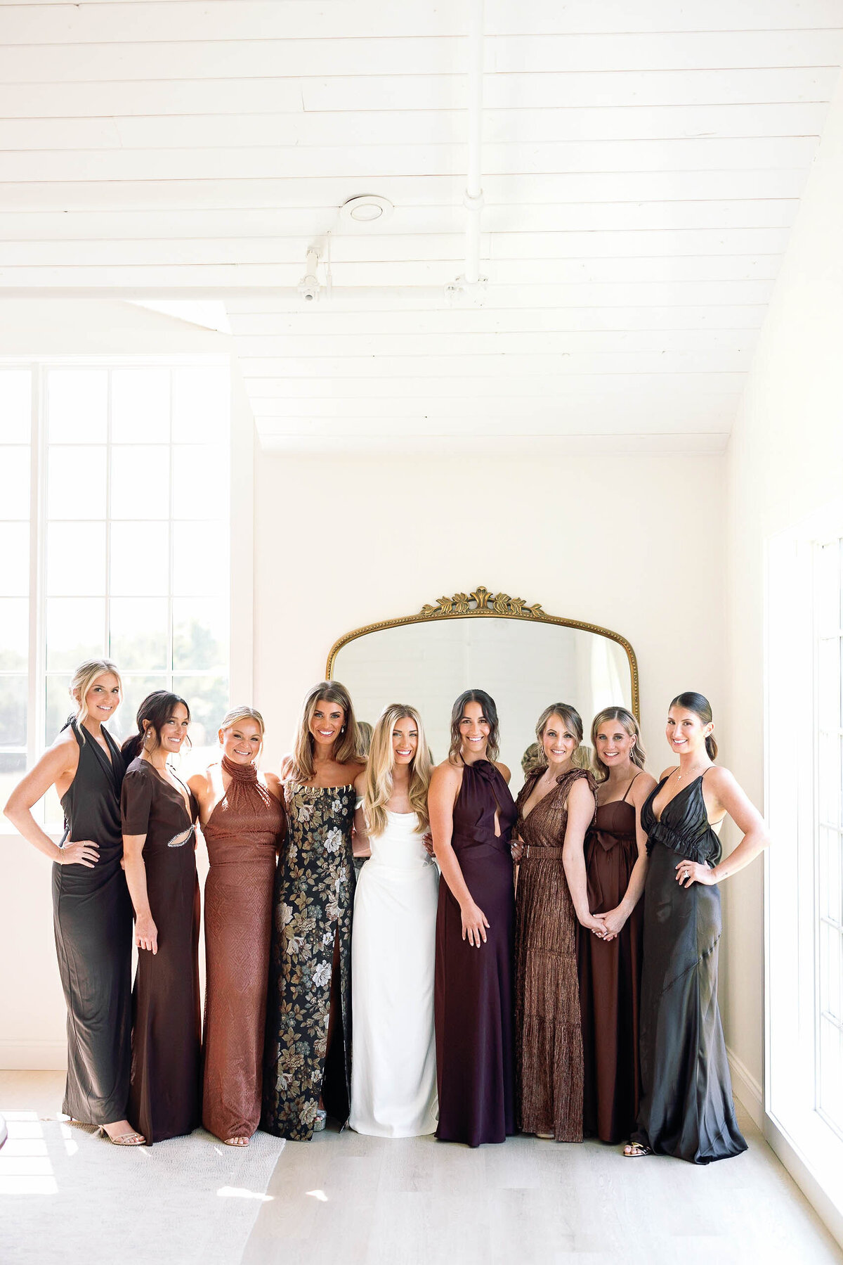 28_bride-bridesmaids