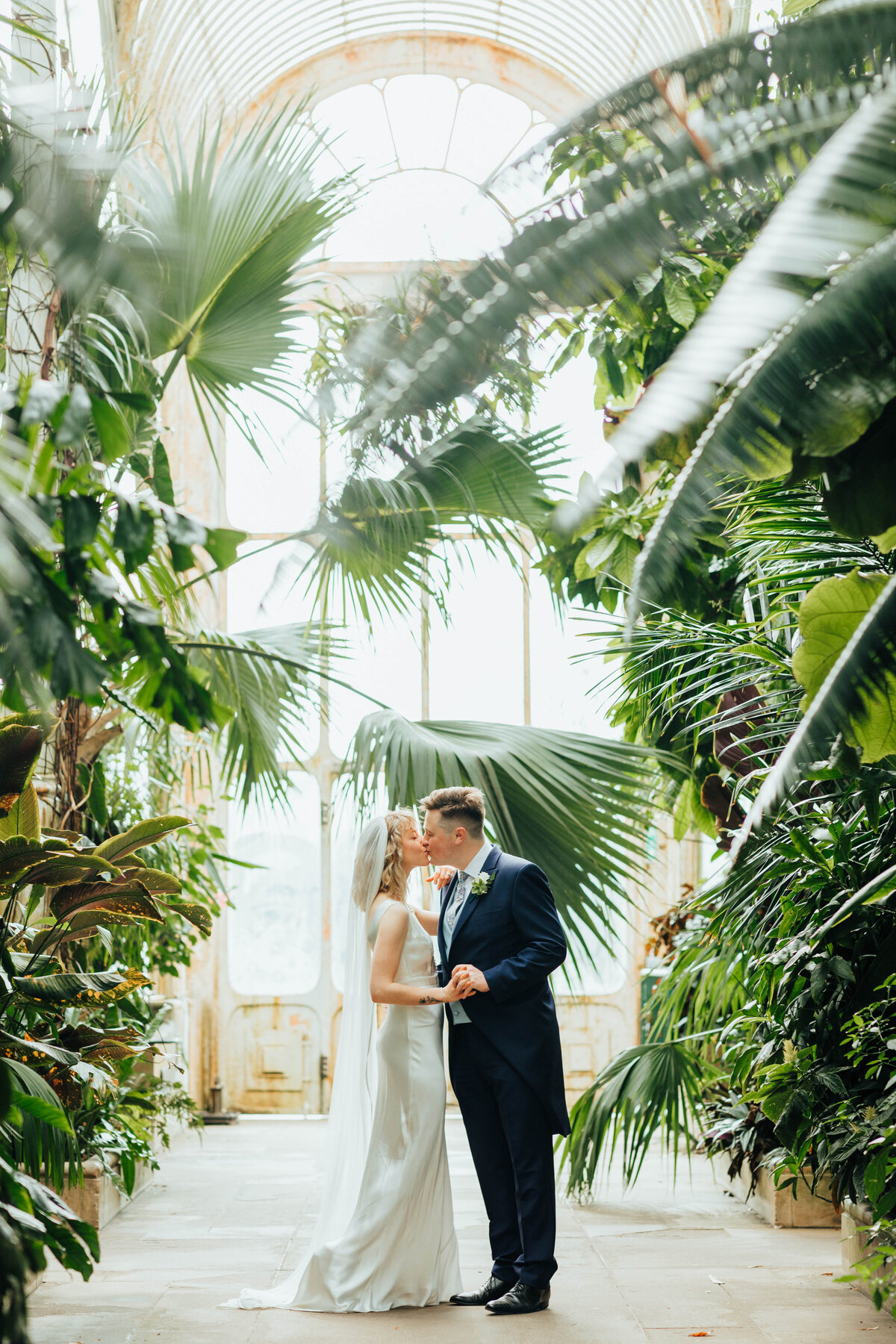 Kew Gardens Wedding Photographer - Aimee Joy Photography-12