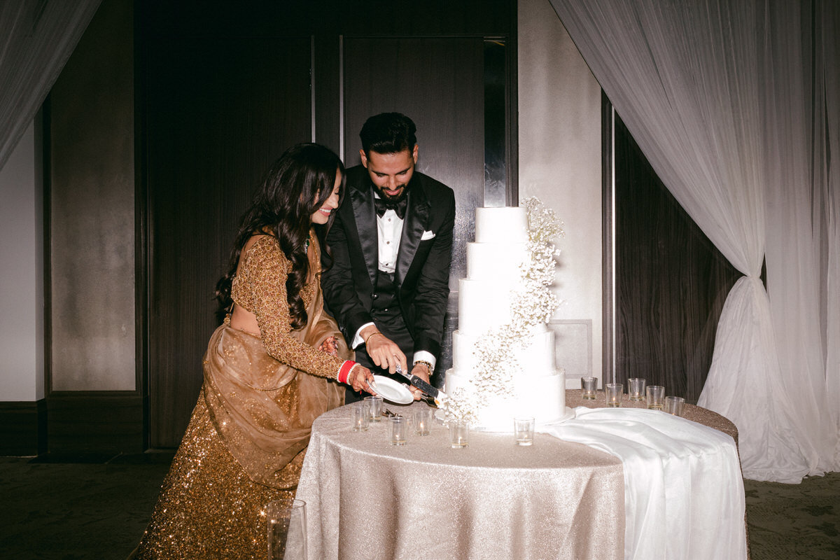 toronto-wedding-photographer-sikh-wedding-reception-030