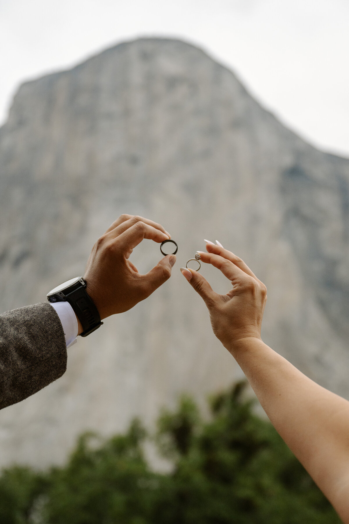 SamAlanElopeinYosemite_SNP-27