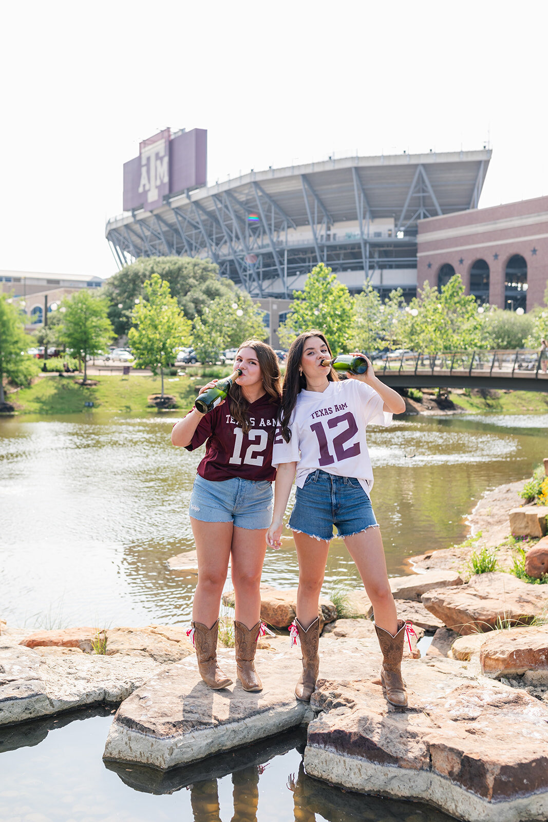 a&m senior friend session kt-135