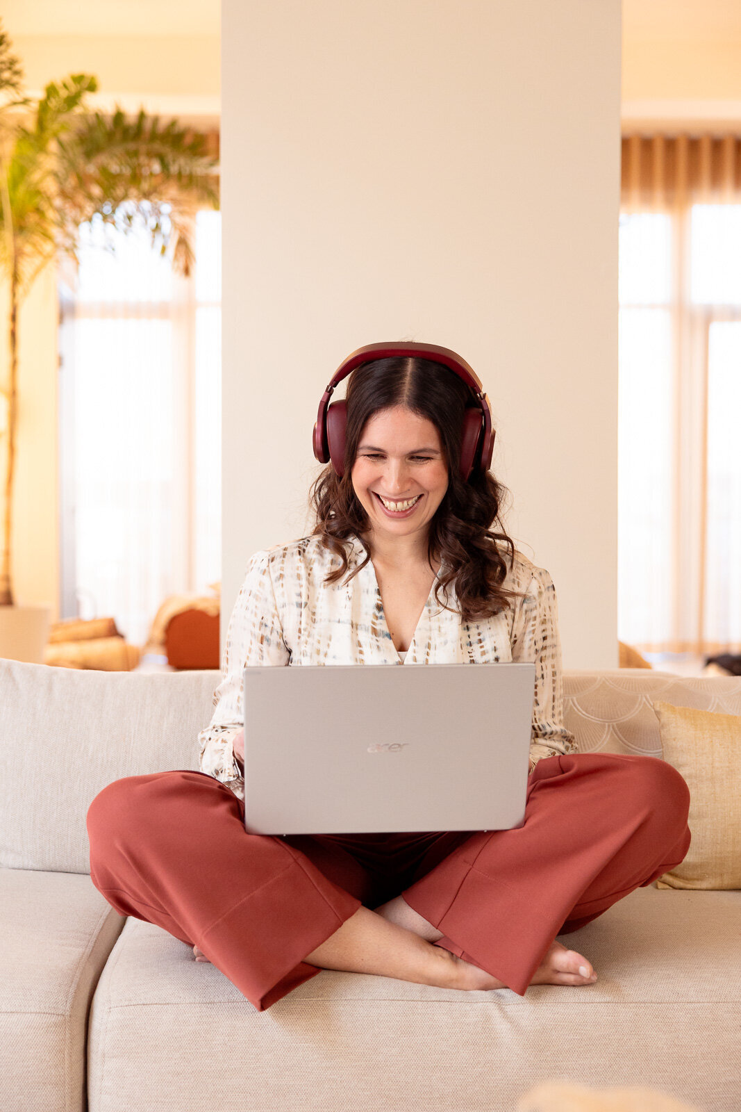 Content creatie voor ondernemers tijdens branding fotoshoot en video-opnames