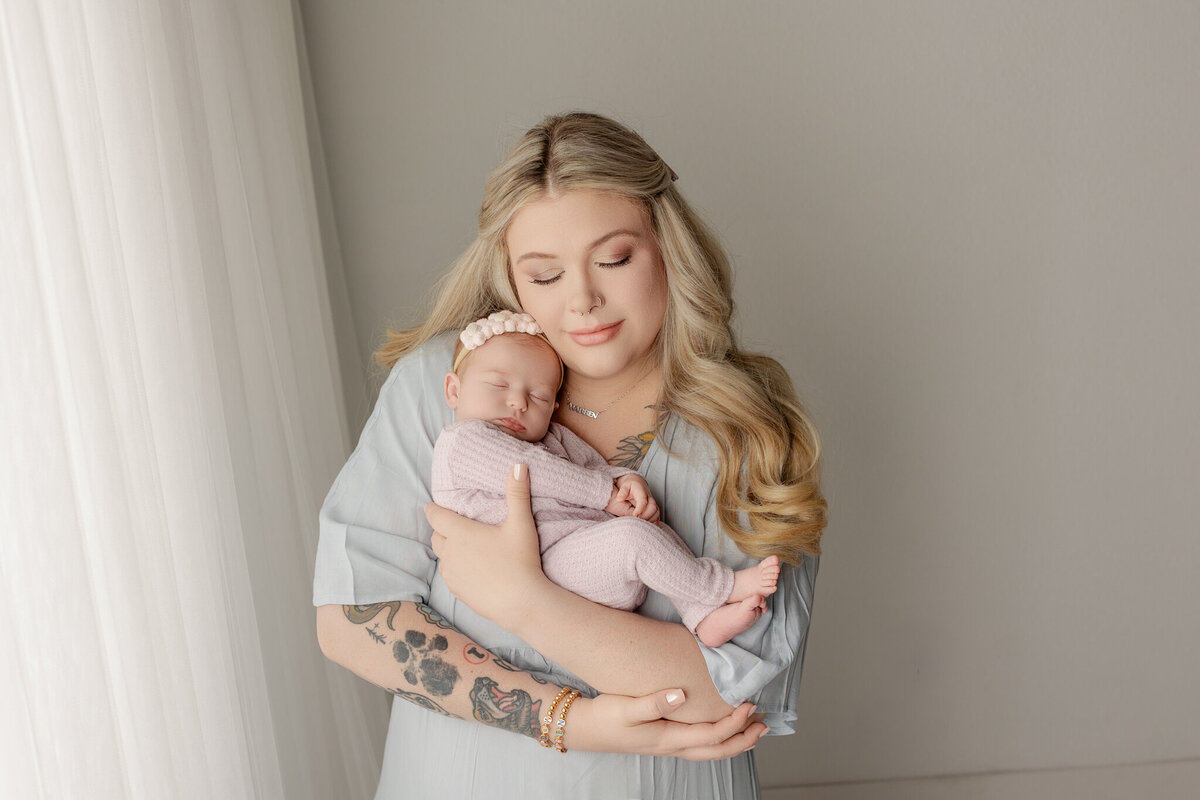 best motherhood photography Cave Springs, Bentonville motherhood photographer, mommy + me portrait session NW Arkansas