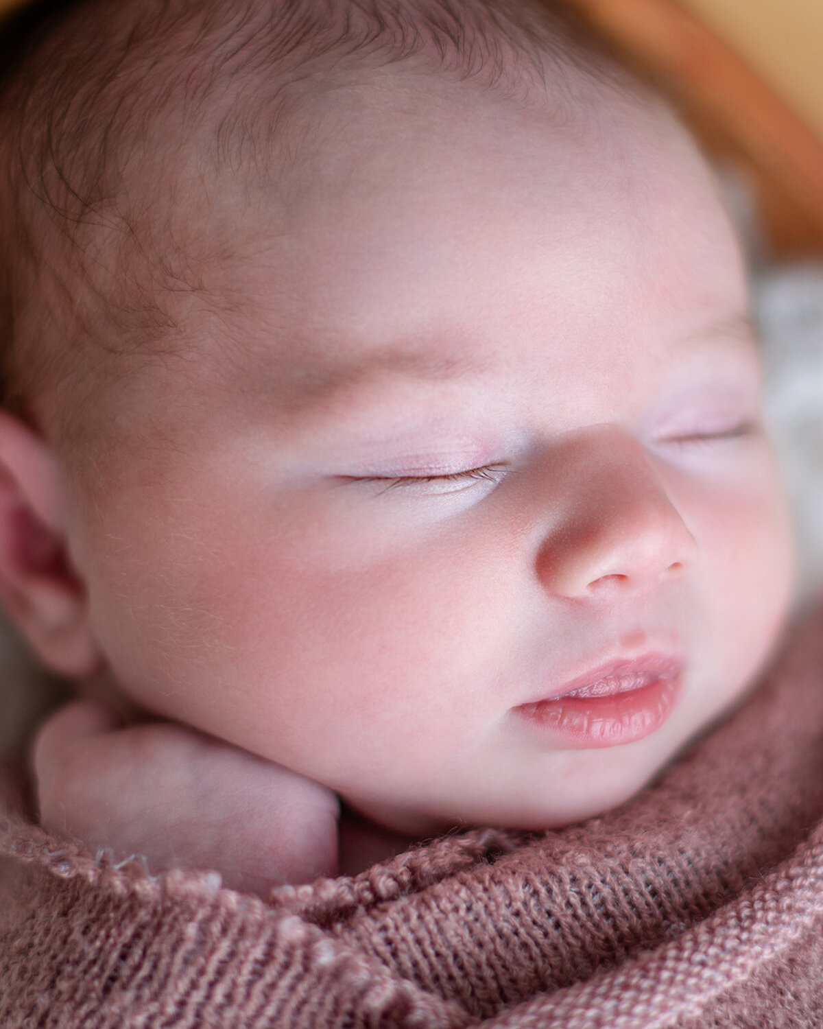 Imogene-Calabrese-Newborn-2023-Erin-Belles-Photography-CT-10_websize