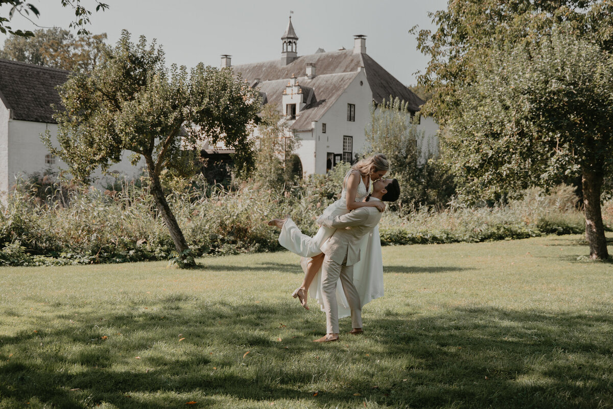 Momentjes&Zo-Trouwen-bruiloft-fotograaf-Diessen_31