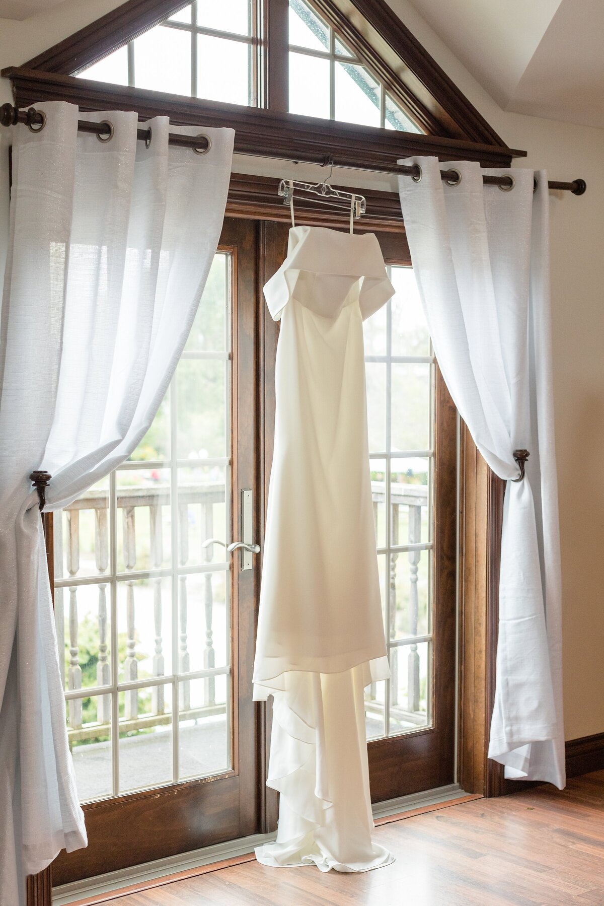 Aviva and Tyler Wedding Sneak Peeks - Dylan and Sandra Photography -8