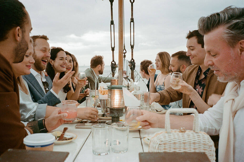 05-new-york-city-boat-pilot-engagement-modern-vintage-events