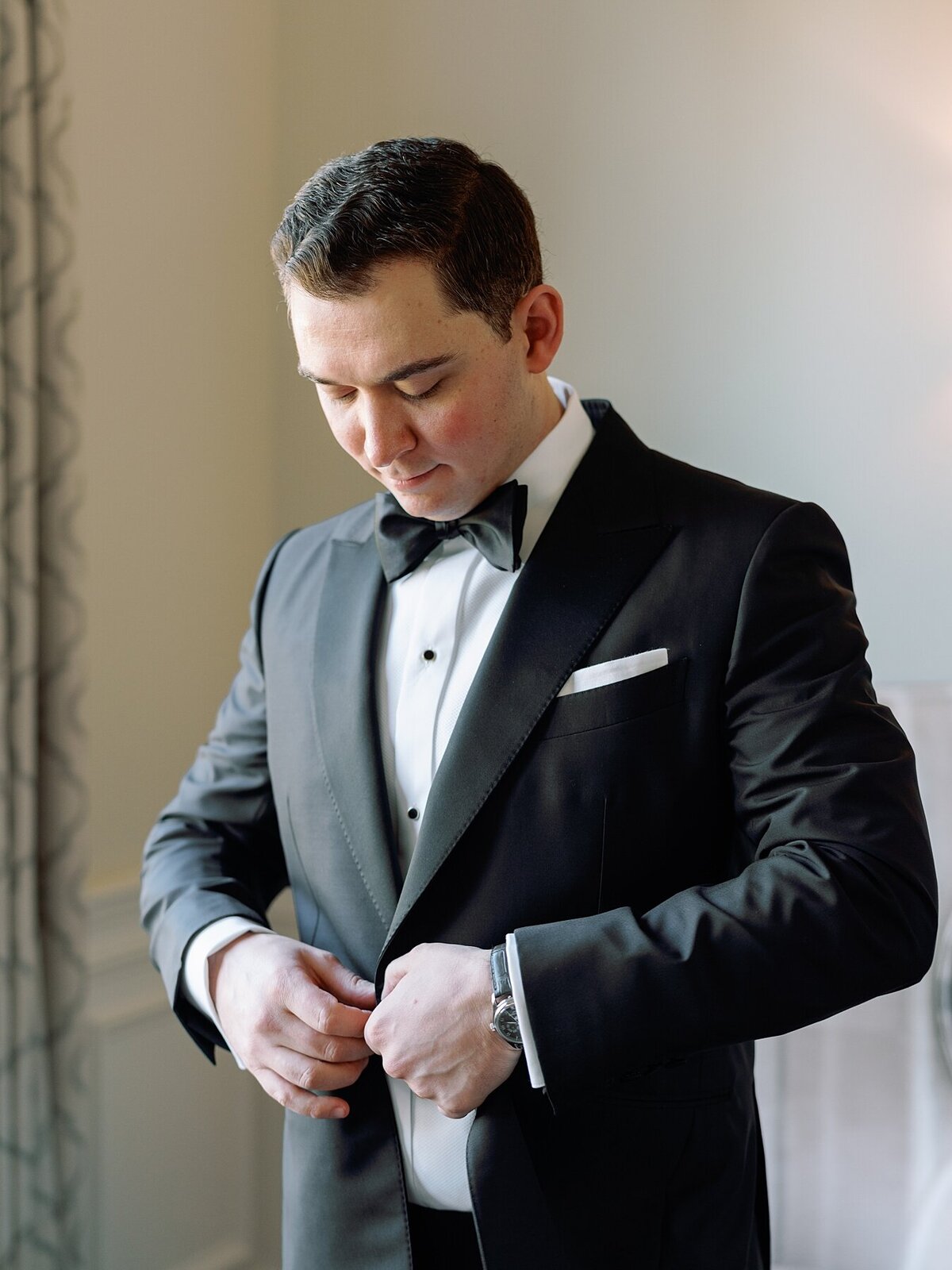 Custom tented wedding celebration with fall Ralph Lauren vibes at private polo farm in Aiken, South Carolina by Sarah Bradshaw_0166