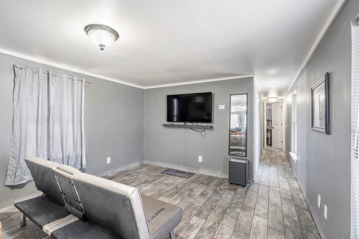 ECRD65_CapitalRealty_PJ (14)