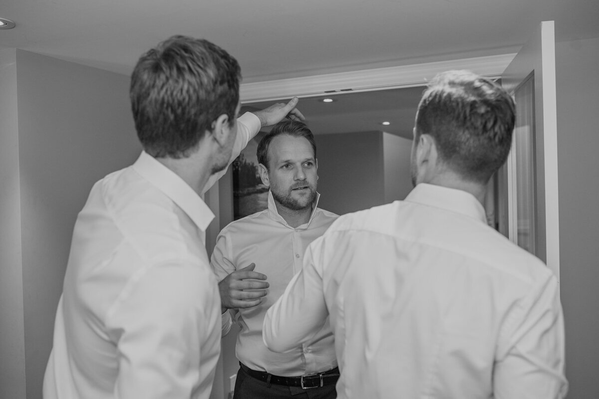 b-toronto-wedding-getting-ready-lovt-studio-the-symes-1920